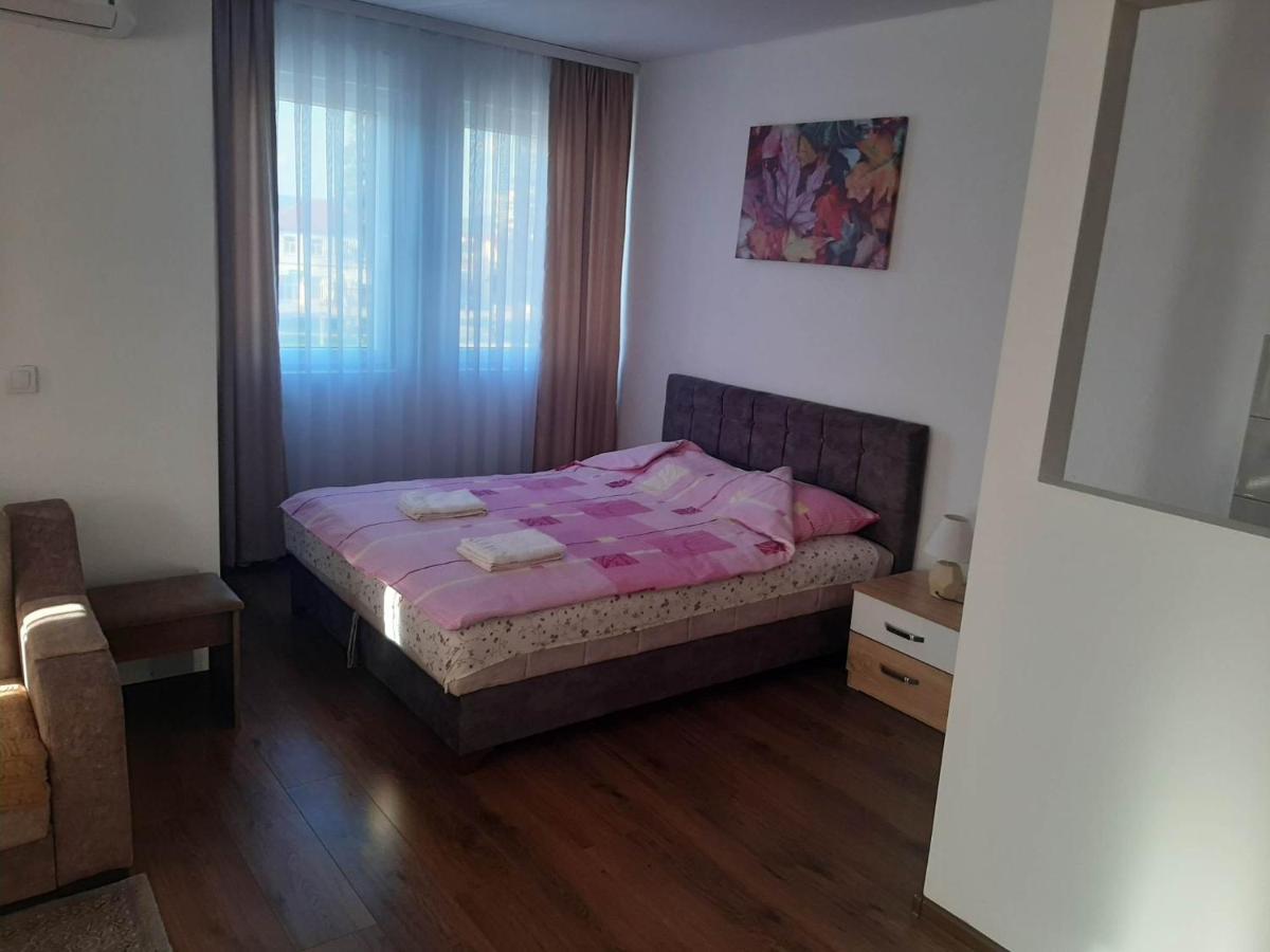 Apartmani Centar Sjenica Ngoại thất bức ảnh